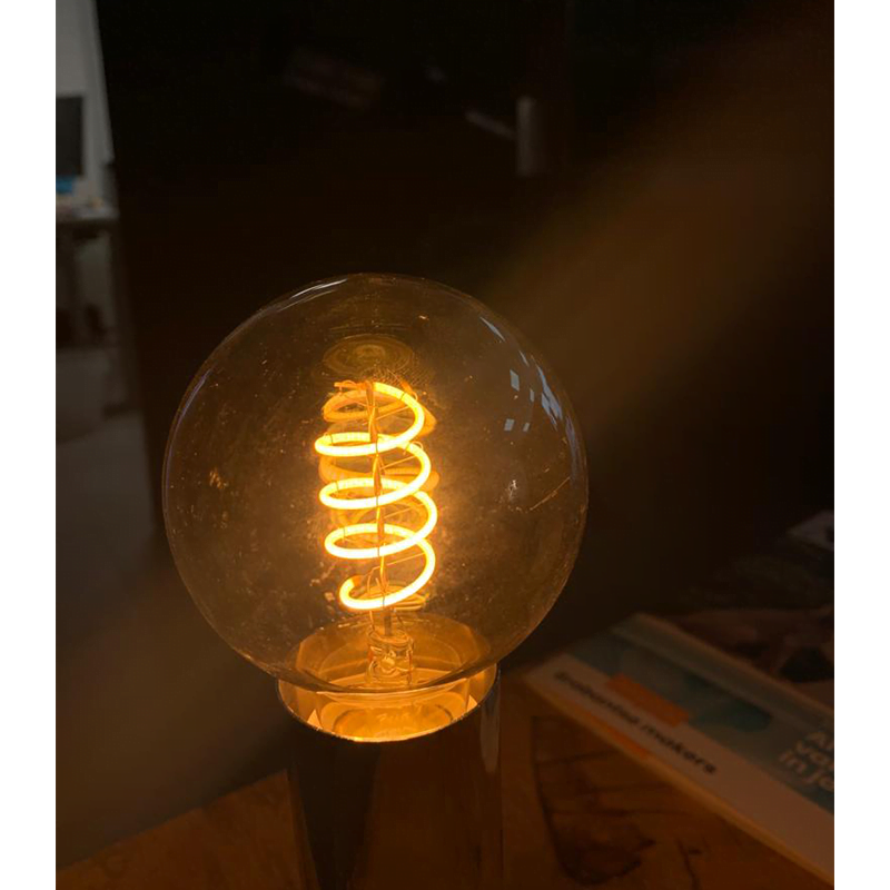 LED FILAMENT E27 GLOBE S (mogelijk met krasje) - Afbeelding 2